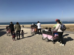 二色の浜へ遠足に行きました！（０歳児さん）