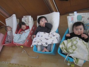 ０歳児さんの午睡の様子