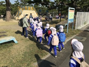 浜寺公園へ遠足に行きました！（３歳児さん）