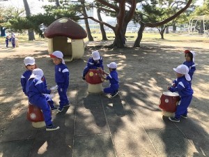 浜寺公園へ遠足に行きました！（３歳児さん）