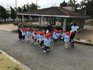 二色の浜公園へ遠足に行きました！（２歳児さん）