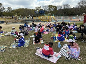 とんぼ池公園へ遠足に行きました！（３歳児さん）