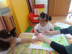 ０歳児さんの４月・５月のお部屋の様子♡