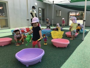 どろんこ遊び・水遊びを楽しみます！