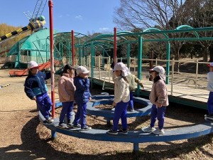 とんぼ池公園へ遠足に行きました！（５歳児さん）