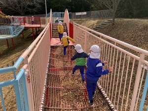 とんぼ池公園へ遠足に行きました！（５歳児さん）