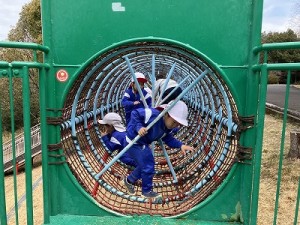 とんぼ池公園へ遠足に行きました！（３歳児さん）