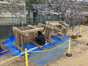 木製遊具・ベンチのリフレッシュ工事をしました✨
