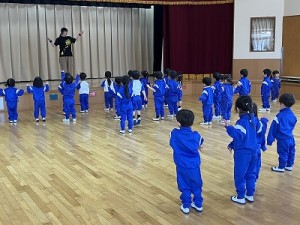 ダンスレッスンが始まりました！