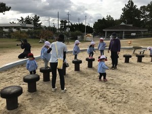 二色の浜へ遠足に行きました！（１歳児さん）